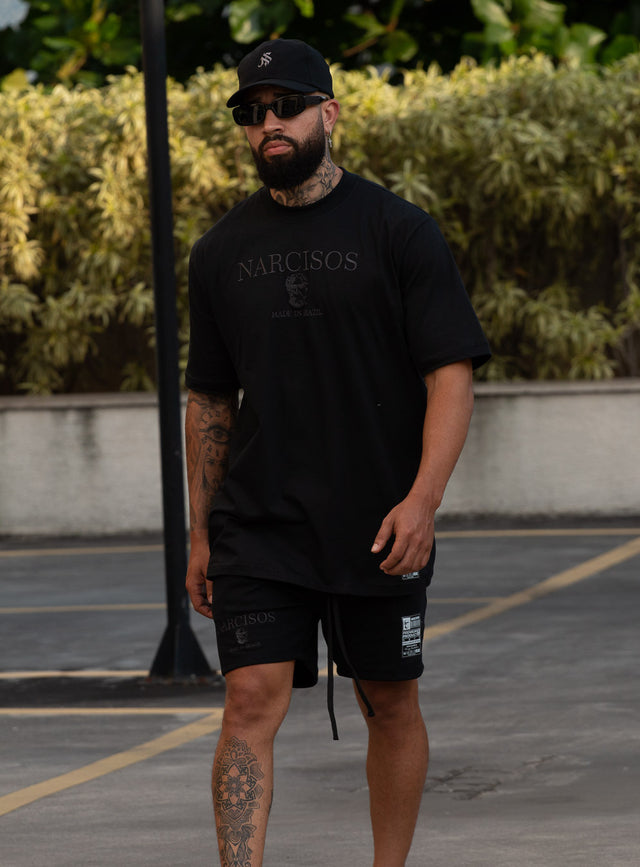 CONJUNTO CAMISA OVERSIZED BORDADO E SHORTS PRETO